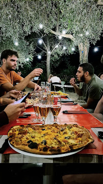 Plats et boissons du Pizzeria La Terrasse du Vieux Colombier à Moustiers-Sainte-Marie - n°9