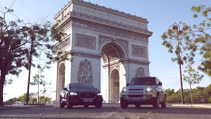 Land Rover Paris 17