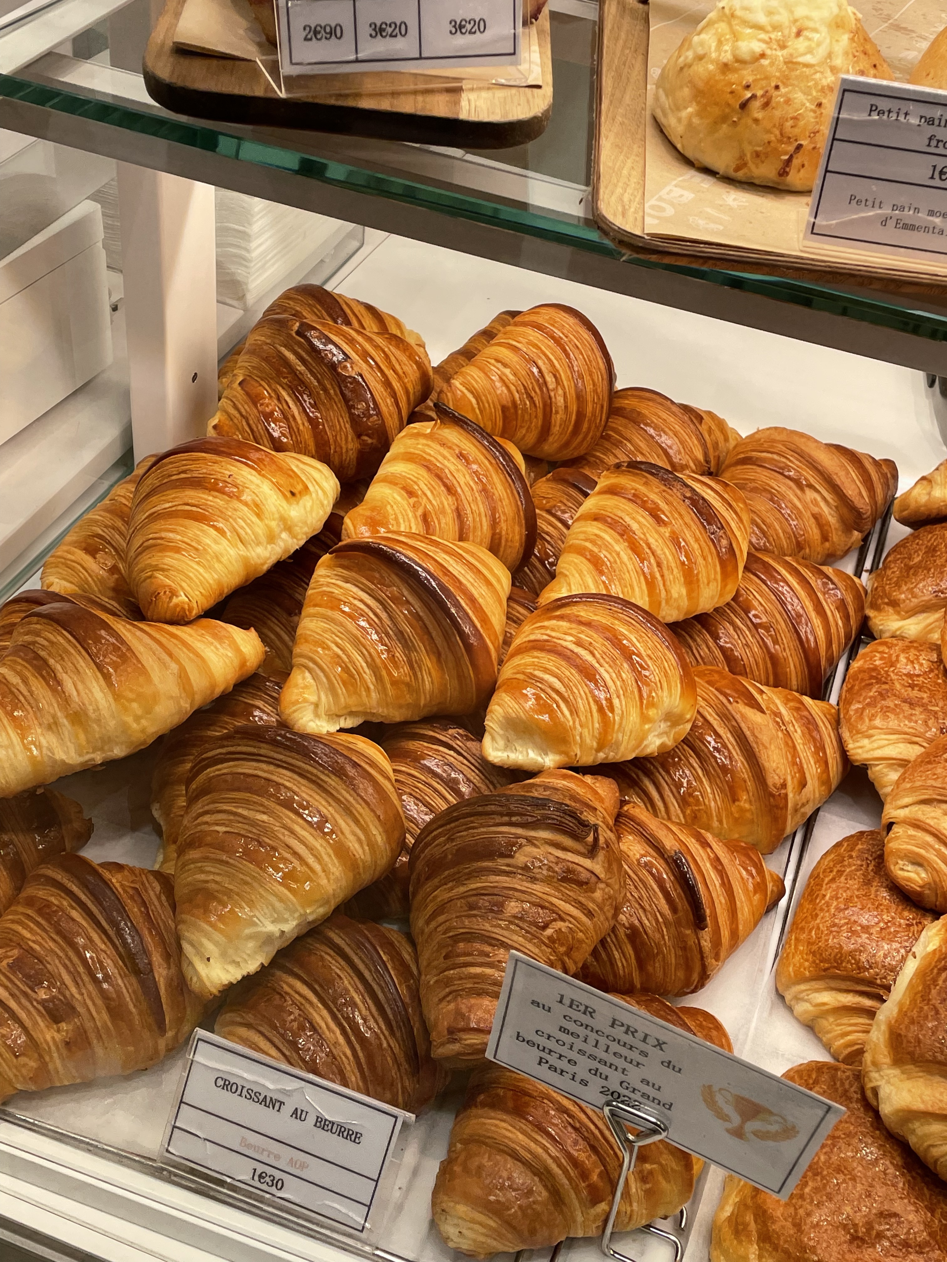 Photo n° 1 de l'avis de Dhivenya. fait le 25/03/2023 à 07:03