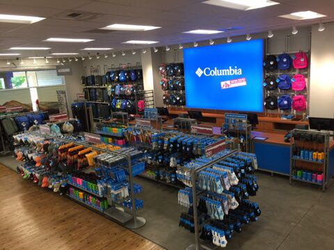 Sportswear Store «Columbia Sportswear Outlet Store at Bend Factory Stores», reviews and photos, 61334 S Hwy 97 #440, Bend, OR 97702, USA