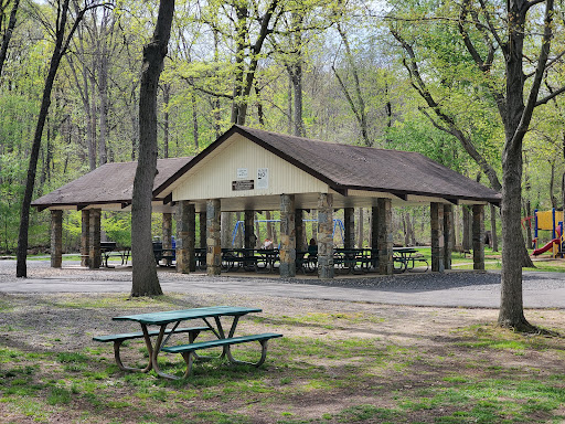 Park «Barcroft Park», reviews and photos, 4200 S Four Mile Run Dr, Arlington, VA 22206, USA