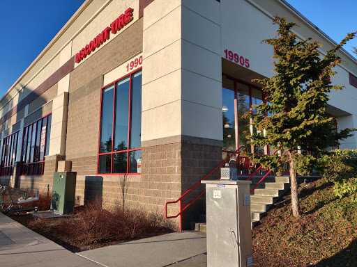 Tire Shop «Discount Tire Store - Shoreline, WA», reviews and photos, 19905 Aurora Ave N, Shoreline, WA 98133, USA