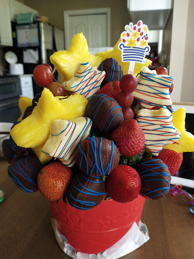 Gift Shop «Edible Arrangements», reviews and photos, 2872 Wilma Rudolph Blvd, Clarksville, TN 37040, USA