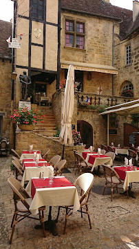 Atmosphère du Restaurant Les Chevaliers de la Tour à Sarlat-la-Canéda - n°10