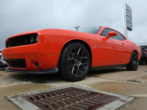 Car Dealer «Kasper Chrysler Dodge Jeep», reviews and photos, 2206 Cleveland Rd W, Sandusky, OH 44870, USA