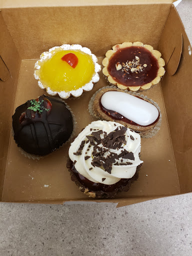 Bakery «Pastry Shop», reviews and photos, 2560 Dauphin St, Mobile, AL 36606, USA