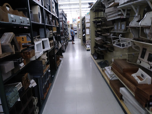 Craft Store «Hobby Lobby», reviews and photos, 5329 Monroe St, Toledo, OH 43623, USA