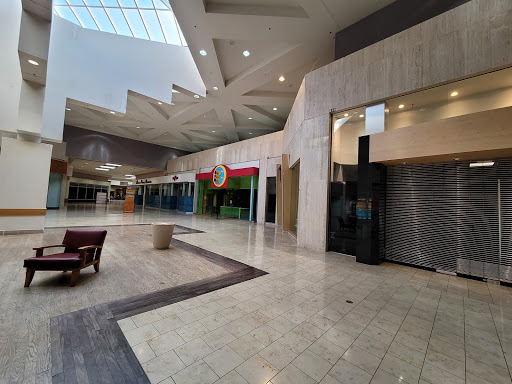 Shopping Mall «Paradise Valley Mall», reviews and photos, 4568 E Cactus Rd, Phoenix, AZ 85032, USA