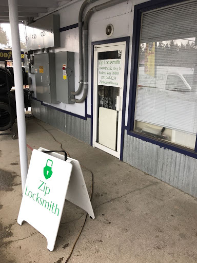 Locksmith «Zip Locksmith», reviews and photos, 35400 Pacific Hwy S, Federal Way, WA 98003, USA
