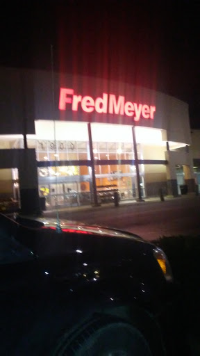 Grocery Store «Fred Meyer», reviews and photos, 1900 SE Sedgwick Rd, Port Orchard, WA 98366, USA