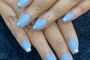 Nailstory_by_nishi image