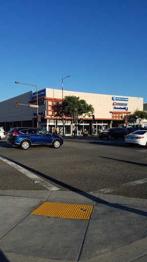 Second Hand Store «Goodwill - Glendale», reviews and photos