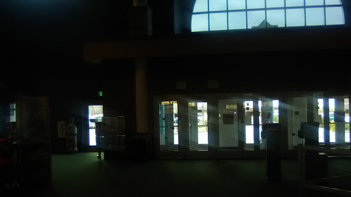 Movie Theater «Regal Cinemas Hamilton Commons 14», reviews and photos, 4215 E Black Horse Pike, Mays Landing, NJ 08330, USA