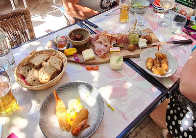 O tapas’oif à Vallon-Pont-d'Arc