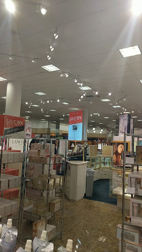 Department Store «Century 21 Department Store», reviews and photos, 1 N Park Pl, Morristown, NJ 07960, USA