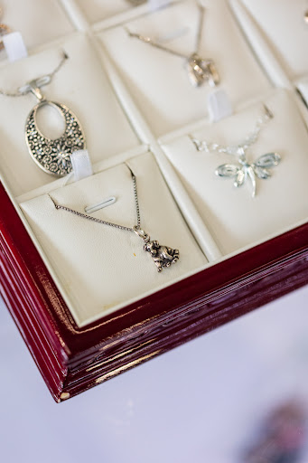 Jewelry Repair Service «Jewelry Repair & Design», reviews and photos, 6209 Portsmouth Blvd, Portsmouth, VA 23701, USA