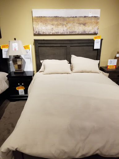 Furniture Store «Slumberland Furniture», reviews and photos, 8490 University Ave NE, Fridley, MN 55432, USA