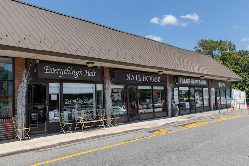 Shopping Mall «Village Square Shopping Center», reviews and photos, 1262 W Boston Post Rd, Larchmont, NY 10538, USA