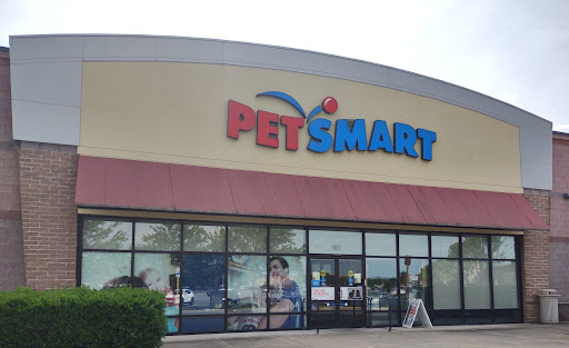 Pet Supply Store «PetSmart», reviews and photos, 161 Market St, Winchester, VA 22603, USA