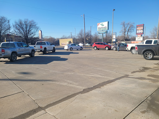 Shamrock Car Wash en Newton