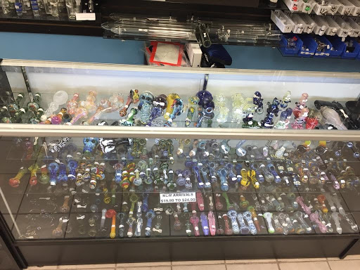 Tobacco Shop «BELLAIRE SMOKE SHOP», reviews and photos, 7710 Bellaire Blvd, Houston, TX 77036, USA