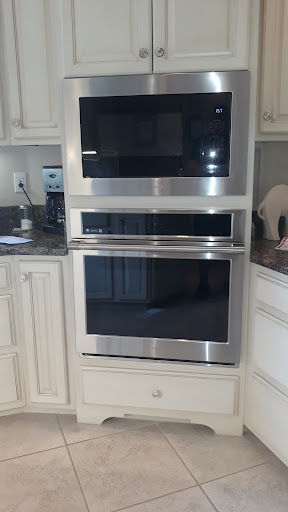 Appliance Store «Bonnycastle Appliance & TV», reviews and photos, 2460 Bardstown Rd, Louisville, KY 40205, USA