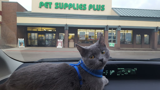 Pet Supply Store «Pet Supplies Plus», reviews and photos, 9 Waukegan Rd, Deerfield, IL 60015, USA