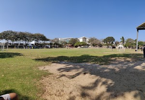 Colegio Karl C. Parrish - photo 1