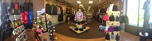 Ski Shop «Mountain Dogs Ski & Sport», reviews and photos, 12 Plaistow Rd, Plaistow, NH 03865, USA