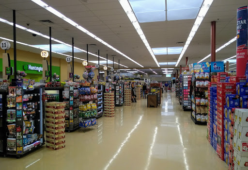 Supermarket «Giant Eagle Supermarket», reviews and photos, 3440 Center Rd, Brunswick, OH 44212, USA