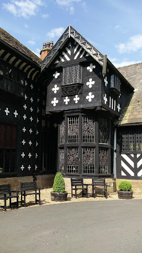 Comments and reviews of Samlesbury Hall