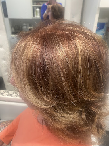 Hair Salon «Santa Monica Beauty Salon», reviews and photos, 1333 2nd St #27, Santa Monica, CA 90401, USA