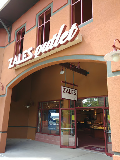 Zales - The Diamond Store, 5050 Factory Shops Blvd, Castle Rock, CO 80108, USA, 