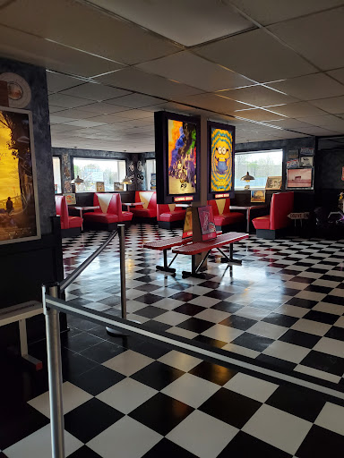 Drive-in Movie Theater «Bay Drive-In Theatre», reviews and photos, NY-26, Alexandria Bay, NY 13607, USA