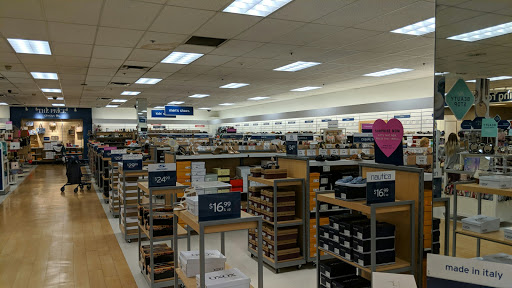 Department Store «Marshalls», reviews and photos, 3855 E Foothill Blvd, Pasadena, CA 91107, USA