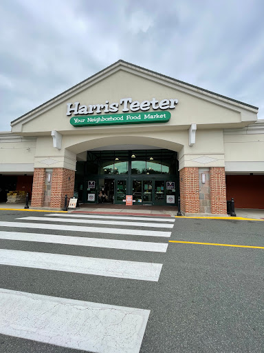 Grocery Store «Harris Teeter», reviews and photos, 975 Emmet St N, Charlottesville, VA 22905, USA