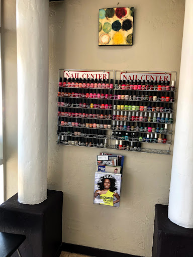 Nail Salon «AZ Tip & Toes Nails and Spa», reviews and photos, 15425 S 48th St # 106, Phoenix, AZ 85044, USA