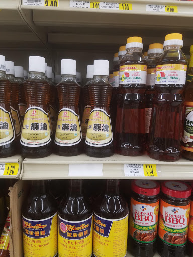 Supermarket «Rowes Supermarket», reviews and photos, 8595 Beach Blvd #329, Jacksonville, FL 32216, USA