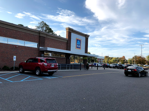 Supermarket «ALDI», reviews and photos, 1504 Richmond Rd, Williamsburg, VA 23185, USA