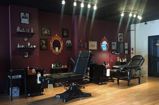 Tattoo Shop «Euphoria Tattoo Emporium», reviews and photos, 102 N George St, York, PA 17401, USA