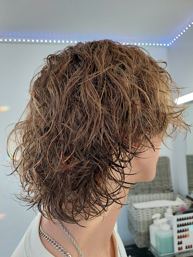 Barber Shop «Golden Razor Barber & Beauty Salon», reviews and photos, 801 Highland Ave, Largo, FL 33770, USA