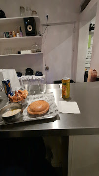 Plats et boissons du Restaurant de hamburgers DISCO BURGERS à Paris - n°18