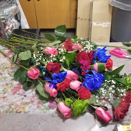 Shopping Mall «Aspen Hill Shopping Center», reviews and photos, 13661 Connecticut Ave, Silver Spring, MD 20906, USA