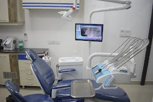 Dr Kathuria's Dental Specialities image