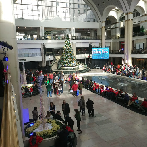 Shopping Mall «Tower City Center», reviews and photos, 230 W Huron Rd, Cleveland, OH 44113, USA