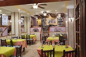 Restaurante El Bodegón image