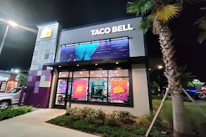 Taco Bell image