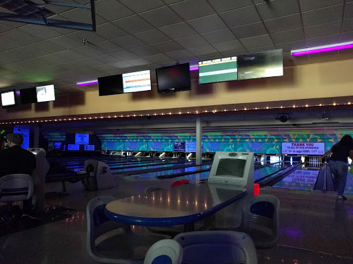 Bowling Alley «Fox Bowl», reviews and photos, 1101 Butterfield Rd, Wheaton, IL 60189, USA