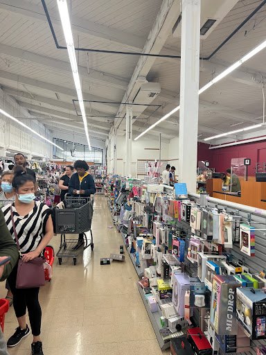 Clothing Store «Burlington Coat Factory», reviews and photos, 24111 WA-99, Edmonds, WA 98026, USA