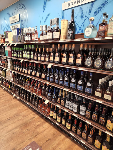 Liquor Store «Fine Wine & Good Spirits», reviews and photos, 2143 MacDade Boulevard, Holmes, PA 19043, USA